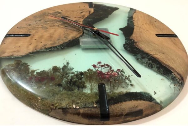 Epoxy resin clock- home decor