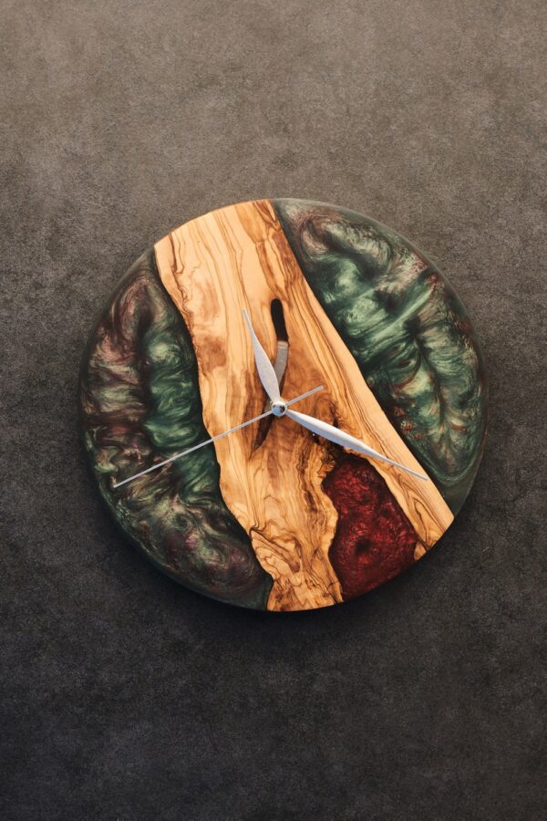 Epoxy resin clock- home decor