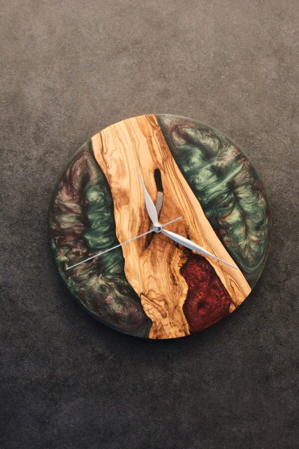 Epoxy resin clock- home decor