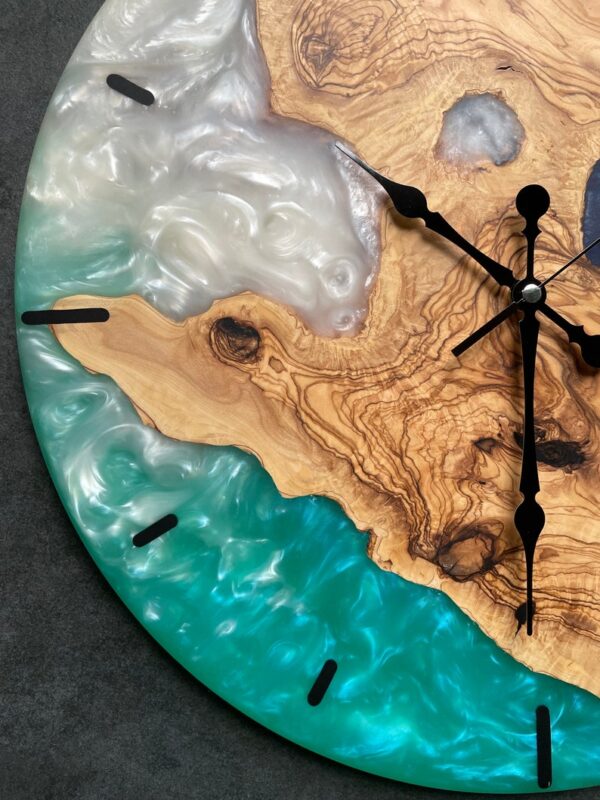 Epoxy resin clock- home decor